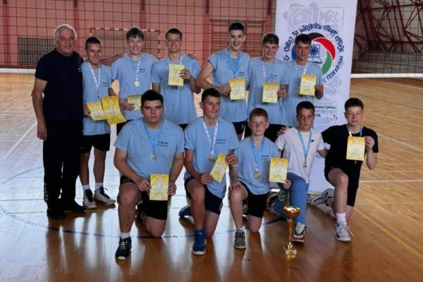 Odbojkaši iz Bavaništa državni prvaci na prvenstvu u Karatašu