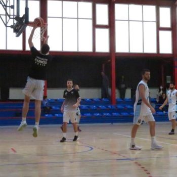 Ubedljiva pobeda KK Radnički Kovin, crveno-beli dele prvo mesto na tabeli