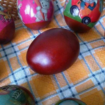 Uskrs u svojim razlikama-prirodno i gospodski