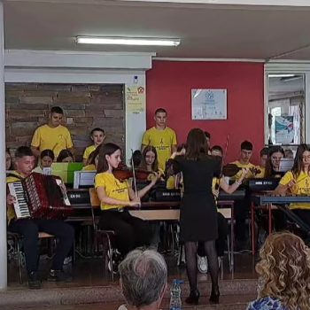 Zlatni virtuozi profesorke Violete Pomar
