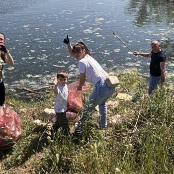 Đaci i građani zavrnuli rukave i očistili Dunavac